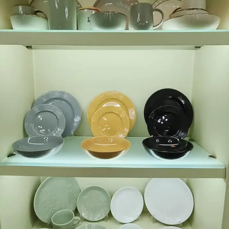 Christmas Dinner Set Wholesale - Festive Stoneware for Holiday Season